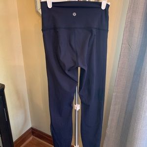 Lululemone leggings size 4